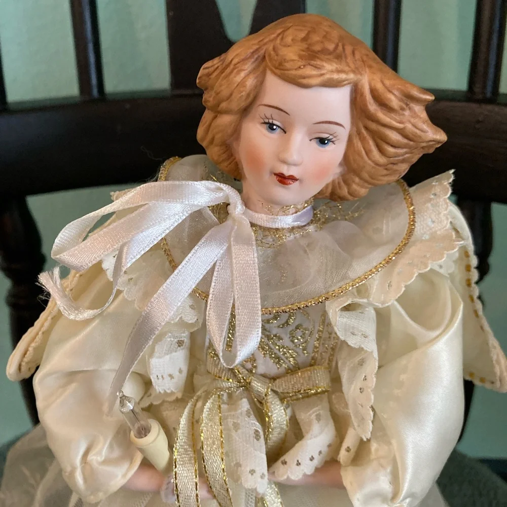 Angel - Picture 3 of 5